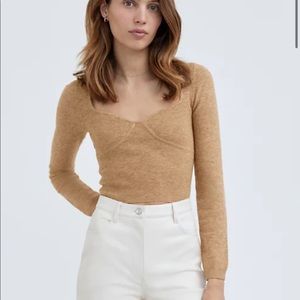 Wilfred Greer Sweater ~ size M ~ fits small. Colour: heather gold camel (tan)